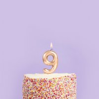 Load image into Gallery viewer, Gold Number Candle