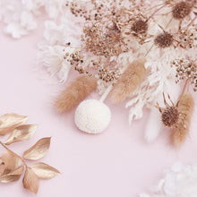 Load image into Gallery viewer, Deluxe Dried Flower Box (Gold & White)