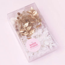 Load image into Gallery viewer, Deluxe Dried Flower Box (Gold & White)