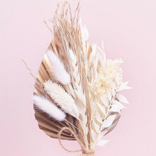 Load image into Gallery viewer, Dried Palm Spear Bouquet (Mocha Latte)