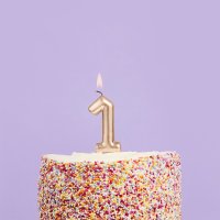 Load image into Gallery viewer, Gold Number Candle