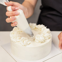 Load image into Gallery viewer, 18 Inch Disposable Biodegradable Piping Bags - Roll Of 100