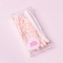 Load image into Gallery viewer, Light Pink Mixed Dried Flower Box