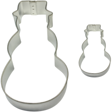 Load image into Gallery viewer, Cookie & Cake Cutters - Set of 2