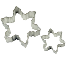 Load image into Gallery viewer, Cookie & Cake Cutters - Set of 2