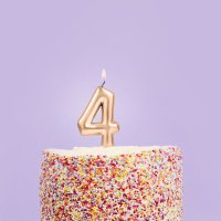 Load image into Gallery viewer, Gold Number Candle
