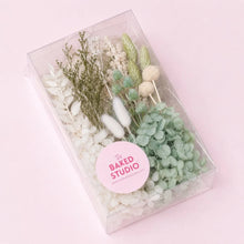 Load image into Gallery viewer, Deluxe Dried Flower Box (Light Sage &amp; White)
