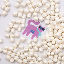 Load image into Gallery viewer, Crunch Mallows - Pearl White
